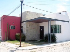 casas en venta - 122m2 - 3 recámaras - tequisquiapan - 1,950,000