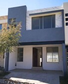 en venta casa coto vitana, altavista residencial. junto a la cima de zapopan.