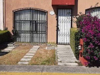 Casa en condominio en venta Santa María Totoltepec, Toluca