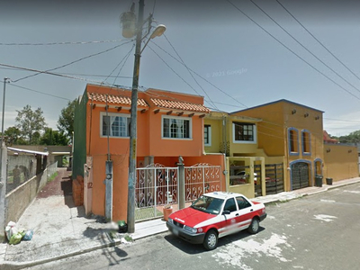 ¡casa En Remate! Libertad, Coatepec, Veracruz. -ada