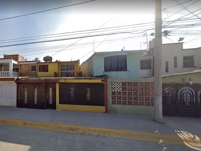 Casa en venta Calle Estepa 35-45, Fraccionamiento Izcalli San Pablo, Tultitlán, México, 54933, Mex