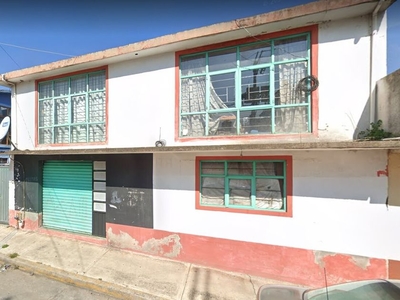 Casa en venta Calle Lago De Chapultepec 208, Mz 051, El Seminario Primera Sección, Toluca De Lerdo, Estado De México, México