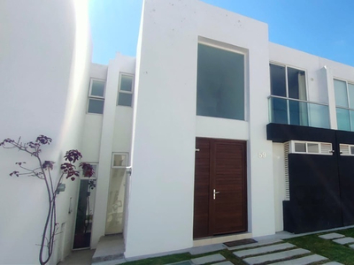 Hermosa Casa En Venta Zakia