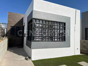 Casa En Renta En Alba Residencial, Lomas De La Presa, Tijuana B.c.