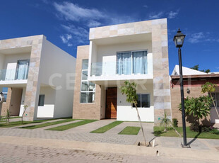 Casa En Renta En Primavera Residencial, San Vicente, Bahía De Banderas, Nayarit