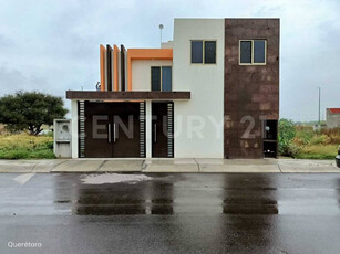 Casa En Venta En Lomas De Banthi, San Juan Del Río, Queretaro