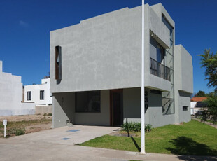 Casa En Venta En Solares No. 330, Soaré Iii, Coto Altanza , Zapopan