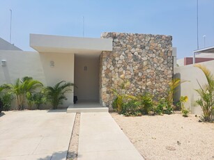 Doomos. Casa de 1 Planta en venta en Conkal en Mérida,Yucatán