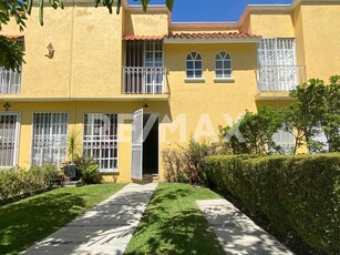 Doomos. Casa en condominio en Venta en Yautepec Morelos