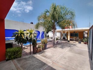 Doomos. Casa en Venta Sola con gran alberca, amplia en Corral Grande, Yautepec, Morelos