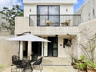 Doomos. Casa Remodelada en el centro de Mérida, amueblada