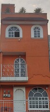Doomos. Se vende Casa en condominio en Fuentes de San José $1¨685,000