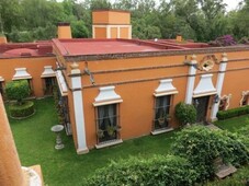 Extraordinaria casa estilo mexicano, fracc. exclusivo