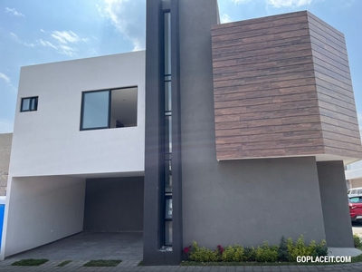 Casa En Venta en Fracc Residencial Manzanilla Cuautlancingo atras de Plaza San Diego - 3 recámaras - 164 m2