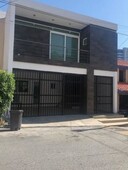 358650-casa en renta en colinas de san jeronimo