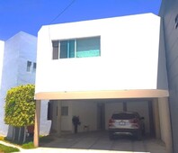 casa en privada residencial en venta en garita de jalisco