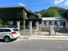 casa en renta en las torres