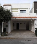 casa en renta en privadas premier apodaca