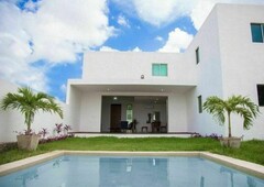 Casa en Venta de 3 habitaciones en Residencial Chacté Mérida