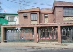 CASA EN VENTA Y RENTA EN COL LAS TORRES, MTY NL