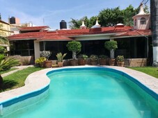 Casa Sola en Jardines de Cuernavaca Cuernavaca - ARI-892-Cs