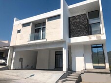 Casas en venta - 290m2 - 5 recámaras - Centro de Monterrey - $11,900,000