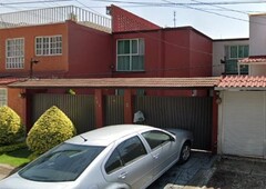 gran oportunidad de inversión, casa en hacienda de echegaray