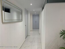 habitaciones con baño privado a unos pasos de plaza loreto