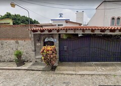 Preciosa Casa en Cuernavaca, Lomas de Cortes en Remate Bancario