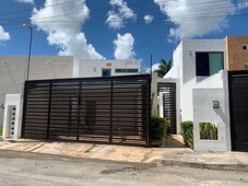 Renta de residencia amueblada Montebello 3 recamaras y alberca Mérida Yucatán