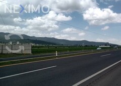 Se vende terreno sobre la carretera Tulancingo- Pa