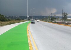 TERRENO EN VENTA USO MIXTO SOBRE AV. DE LA LUZ , QUERÈTARO