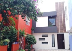 venta de casa en mayorazgo 11 sur y blvd las torres