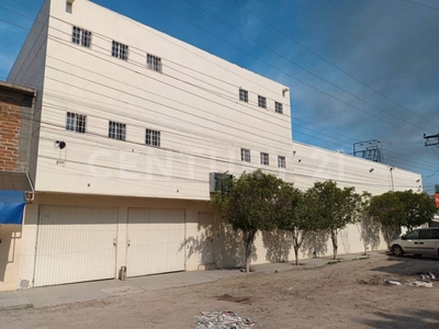 Bodega Con Oficinas En Renta, Área Blvd. Insurgentes, Tijuana, B.c.