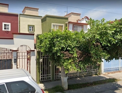 Hermosa Casa Ubicada En Las Américas, Ecatepec De Morelos, Estado De México, México. Fjma17