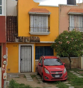 ¡remato Hermosa Casa En Potrero Del Pozo, León Guanajuato!