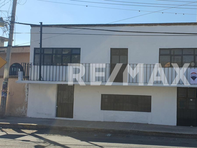 Renta De Local Con Casa En El Centro De Oaxtepec, Morelos