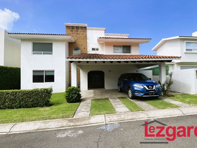 Se Vende Casa En Lomas De Cocoyoc