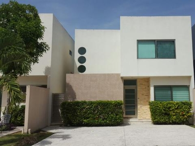 CASA EN VENTA FRACCIONAMIENTO ANDARA