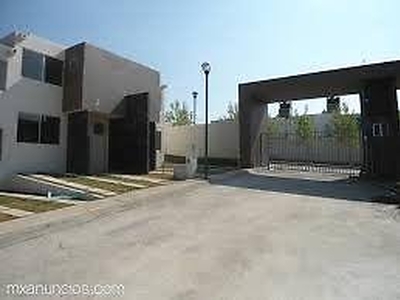 LAGO RESIDENCIAL CASAS