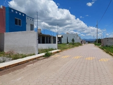 Casa en venta con tres habitaciones y amplio jardín en Apizaco, Tlaxcala