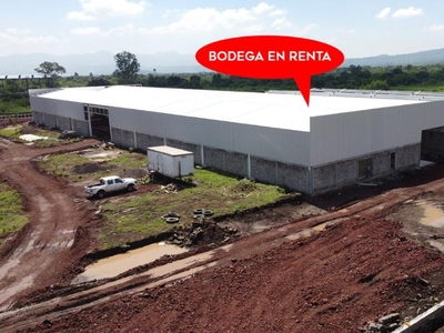 Bodega en renta en Morelia, Salida a Quiroga