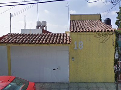 Casa en venta Alamo Blanco 18, Mz 022, Los Alamos, Naucalpan De Juárez, Estado De México, México