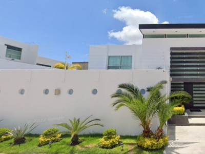 Casa En Venta Con Jardín Y Alberca En Juriquilla, Querétaro Ultimas De La Zona