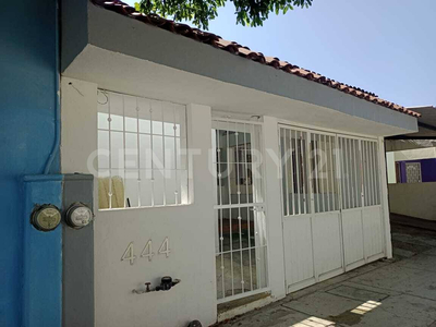Casa En Venta En Nuevo Salagua, Manzanillo Colima .