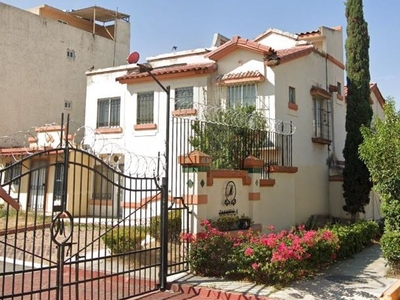 Casa en venta Privada Mayola 34, Mz 011, Villa Del Real, Ojo De Agua, Estado De México, México