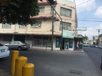 Edificio en esquina, Monterrey Centro, N.L