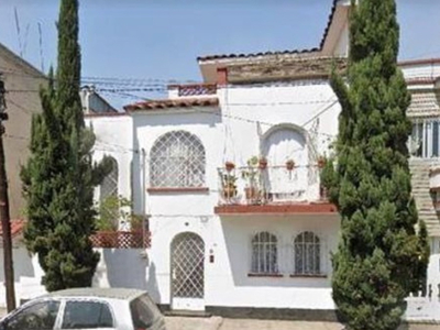 Hermosa Casa Remate Bancario Ignacio Allende 86, Claveria, Ciudad De México Ultimas De La Zona
