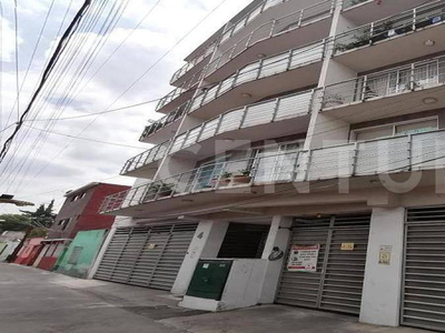 Legaria: Cómodo Departamento A Una Calle De Calz. Legaria