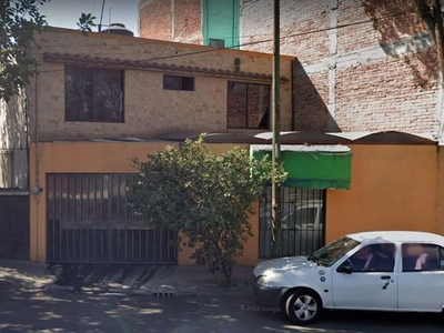 Linda Casa En Remate En Nueva Santa Santamaria Excelente Opción Scb113